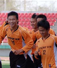 乙级联赛秩序有待加强管理毅腾主场“为难”学生军